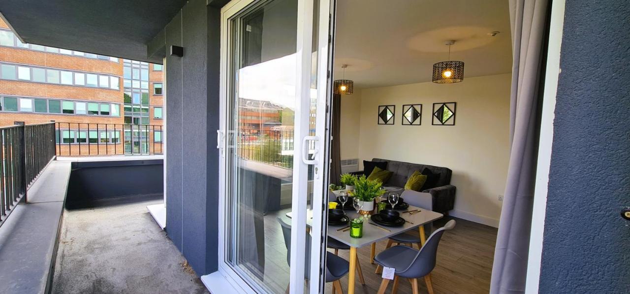 Green Stay Modern Apartment Хемел Хемпстед Екстериор снимка